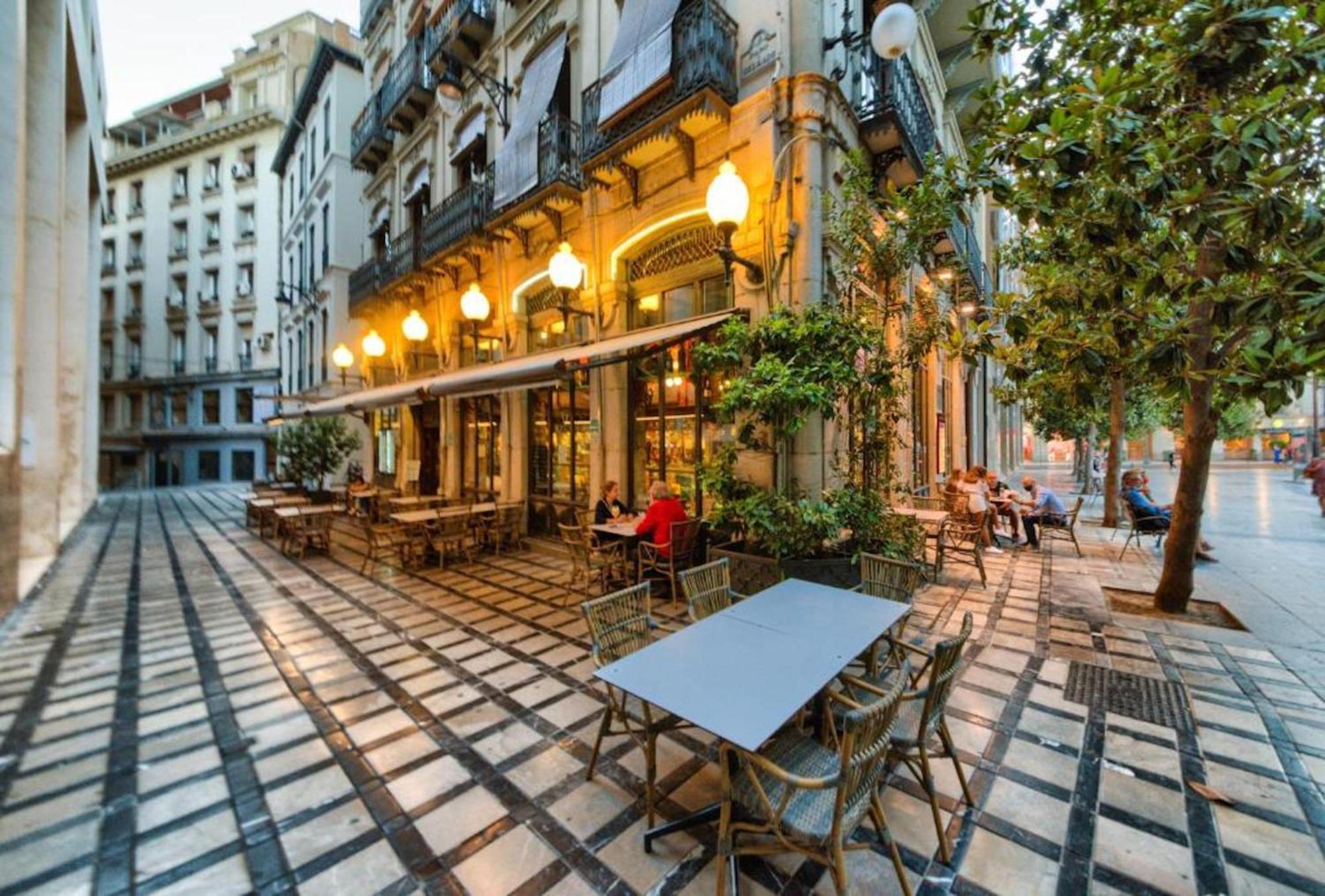 Apartamento En Casco Historico Con Terraza Comunitaria Y Parking Opcional Granada Esterno foto